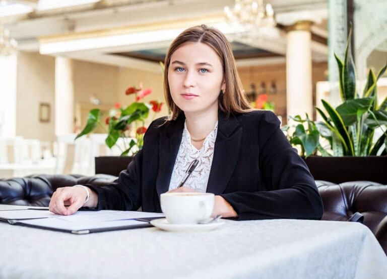 Business Consultant 1 768x555